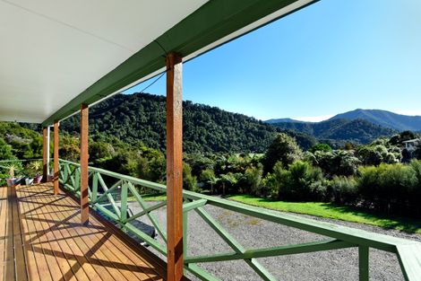 Photo of property in 23-25 Nikau Heights, Little Wanganui, Karamea, 7893