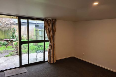 Photo of property in 2/70 Main North Road, Papanui, Christchurch, 8052