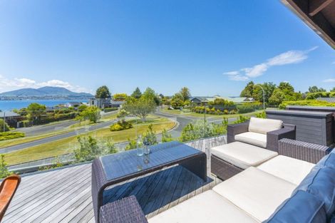 Photo of property in 1/11 Krissell Place, Acacia Bay, Taupo, 3330