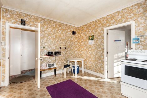 Photo of property in 2/102 Yaldhurst Road, Sockburn, Christchurch, 8042