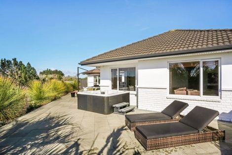 Photo of property in 107 Butcher Road, Pukekohe, 2120