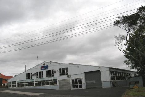 Photo of property in 6/1 Kahika Road, Birkdale, Auckland, 0626