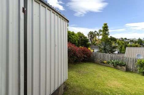 Photo of property in 32 Sherwood Street, Bellevue, Tauranga, 3110