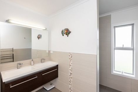 Photo of property in 672 Swamp Road, Puketapu, Napier, 4183