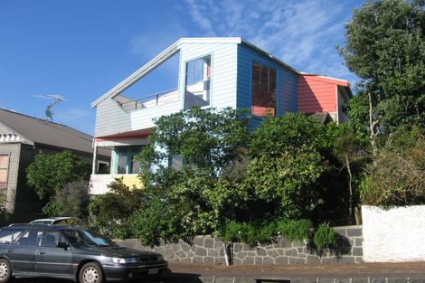 Photo of property in 10 Ring Terrace, Saint Marys Bay, Auckland, 1011