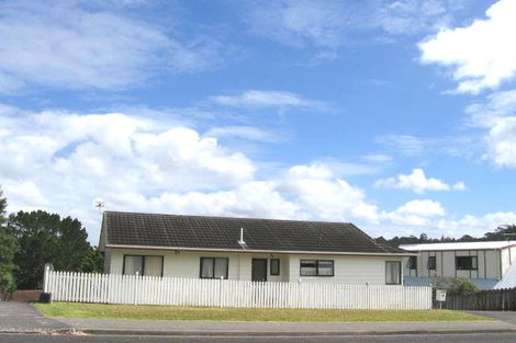 Photo of property in 18 Hale Crescent, Bayview, Auckland, 0629