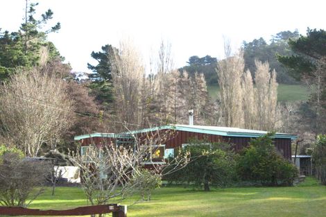 Photo of property in 59 Driver Street, Long Beach, Port Chalmers, 9081
