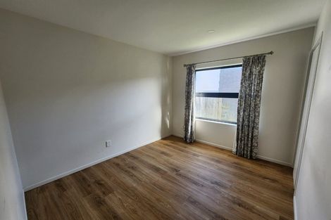 Photo of property in 51 Astley Avenue, New Lynn, Auckland, 0600