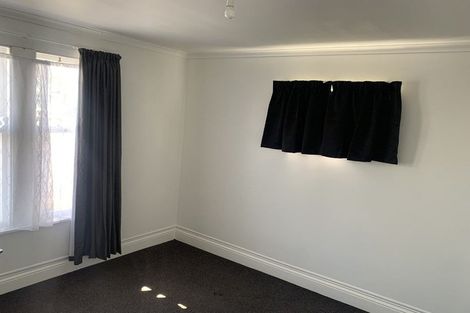 Photo of property in 98 Pembroke Street, Carterton, 5713