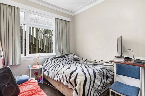 Photo of property in 123 Harbour Terrace, North Dunedin, Dunedin, 9016