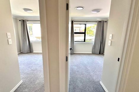 Photo of property in 17a Artesia Close, Shamrock Park, Auckland, 2016