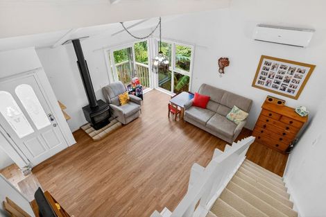 Photo of property in 2/39 Brunton Place, Glenfield, Auckland, 0629