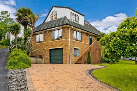 Photo of property in 46 Vintage Drive, Henderson, Auckland, 0612