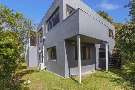 Photo of property in 6b Jacaranda Grove, Maungaraki, Lower Hutt, 5010