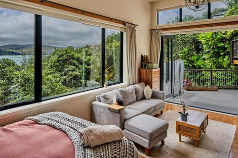 Photo of property in 82 Paremata Road, Paremata, Porirua, 5024