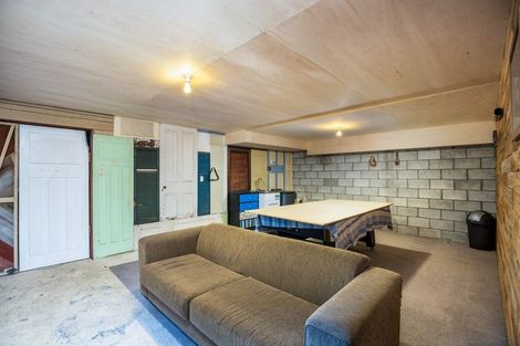 Photo of property in 3a Montana Place, Merrilands, New Plymouth, 4312