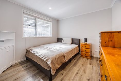 Photo of property in 99 Beatty Road, Pukekohe, 2120