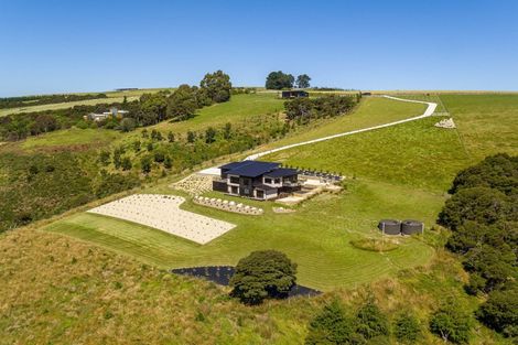 Photo of property in 12 Airstrip Ridge Road, Parkvale, Carterton, 5792