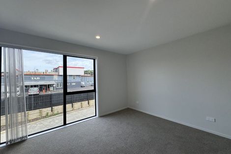 Photo of property in 65 Huri Street, Mangere Bridge, Auckland, 2022