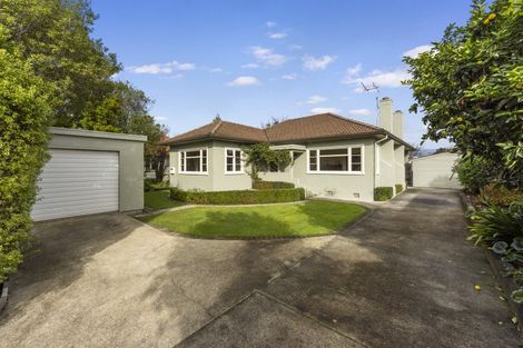 Photo of property in 10 Manuka Street, Hokowhitu, Palmerston North, 4410