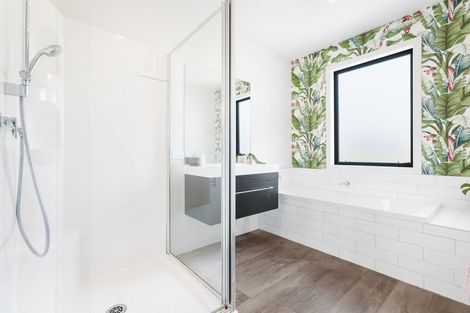 Photo of property in 23 Matipo Street, Wanaka, 9305