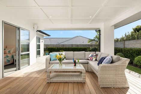 Photo of property in 22 Coast Boulevard, Papamoa Beach, Papamoa, 3118