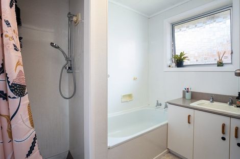 Photo of property in 124d Govett Avenue, Frankleigh Park, New Plymouth, 4310