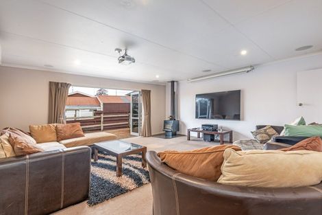 Photo of property in 3 Cascade Crescent, Westbrook, Palmerston North, 4412