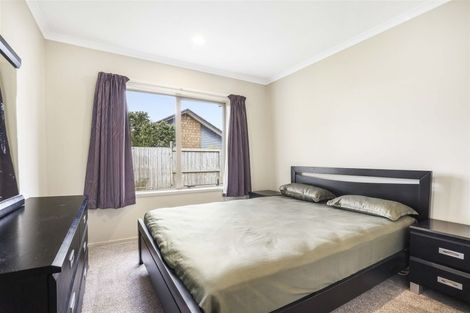 Photo of property in 6 Holly Place, Rototuna North, Hamilton, 3210