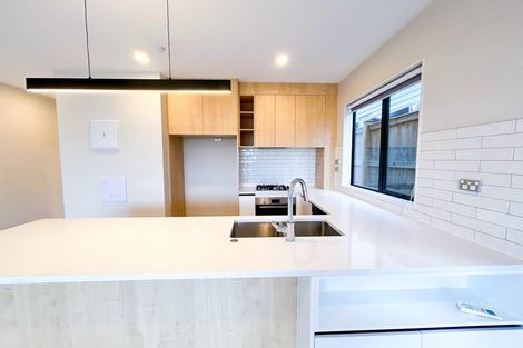 Photo of property in 20 Kapeta Lane, Karaka, 2113