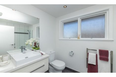 Photo of property in 12 Rosanna Place, Aranui, Christchurch, 8061