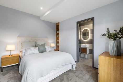 Photo of property in 2/33 Williamson Avenue, Belmont, Auckland, 0622