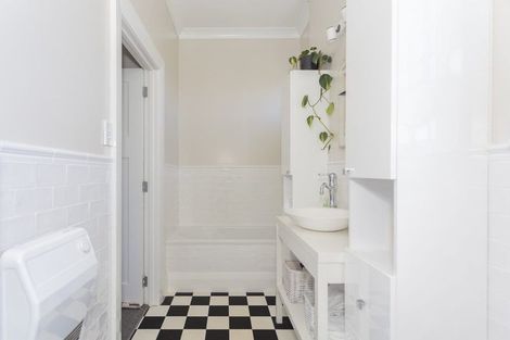 Photo of property in 138 Perth Street, Holmes Hill, Oamaru, 9401