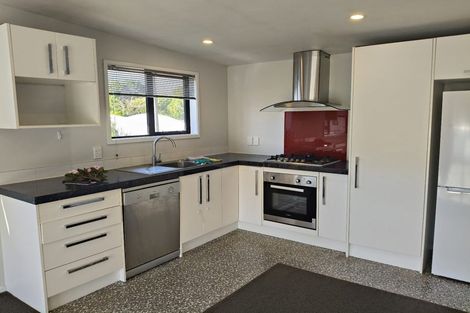 Photo of property in 7b Phillip Street, Johnsonville, Wellington, 6037