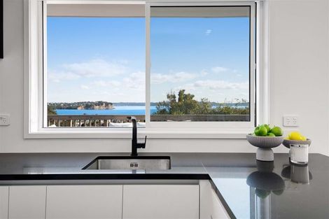 Photo of property in 954a Whangaparaoa Road, Manly, 0930