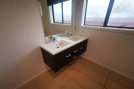 Photo of property in 117 Cheyenne Street, Sockburn, Christchurch, 8042