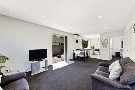 Photo of property in 2a Ferndown Lane, Bromley, Christchurch, 8062