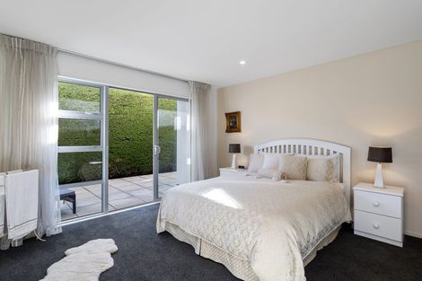 Photo of property in 241 Mount Pleasant Road, Mount Pleasant, Christchurch, 8081
