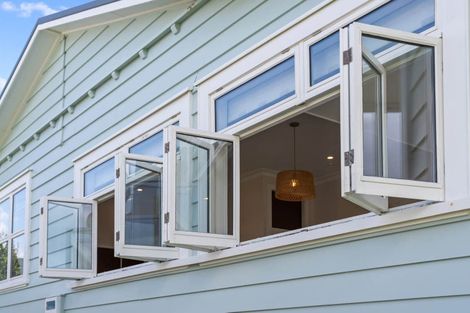 Photo of property in 9 Hinemoa Road, Waihi Beach, 3611