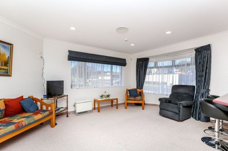 Photo of property in 8 Adam Lile Drive, Highlands Park, New Plymouth, 4312