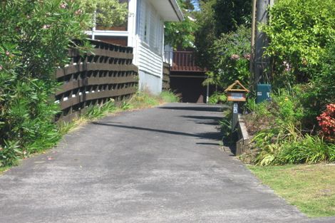 Photo of property in 2/4 James Street, Bayview, Auckland, 0629