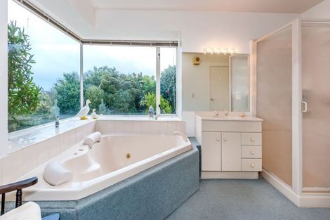 Photo of property in 3 Oberg Lane, Westmorland, Christchurch, 8025