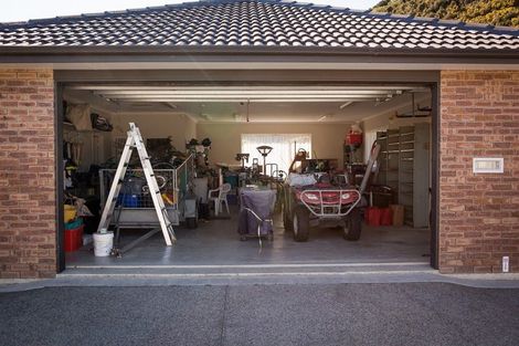 Photo of property in 48 Nelson Crescent, Wainuiomata, Lower Hutt, 5014