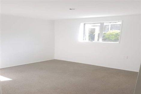 Photo of property in 6 Tawavale Crescent, Totara Vale, Auckland, 0629