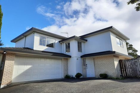 Photo of property in 3 San Luis Place, Golflands, Auckland, 2013