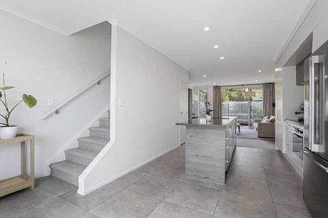 Photo of property in 3 Sanremo Lane, Stanmore Bay, Whangaparaoa, 0932