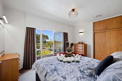 Photo of property in 410 South Road, Omata, New Plymouth, 4374