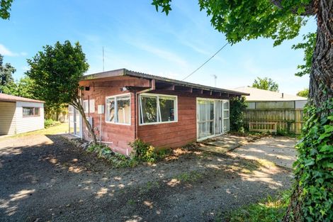 Photo of property in 27 East Street, Terrace End, Palmerston North, 4410
