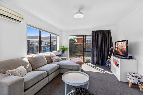 Photo of property in 1/77 Gloucester Road, Mount Maunganui, 3116