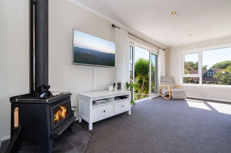 Photo of property in 11 Titoki Road, Raumati Beach, Paraparaumu, 5032